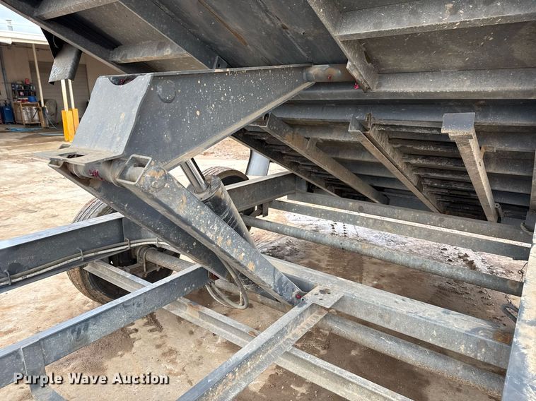 image for item DM5564 2019 Lamar dump trailer