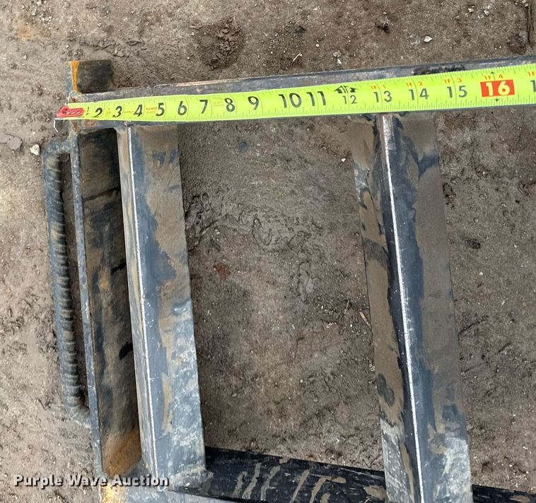 image for item DM5564 2019 Lamar dump trailer