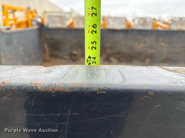 image for item DM5564 2019 Lamar dump trailer