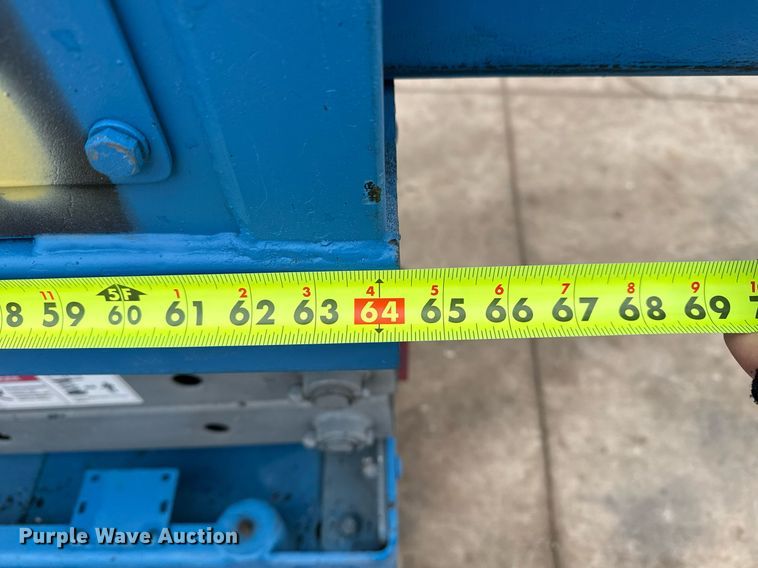 image for item DM5565 2005 Genie Lift GS-1930 scissor lift