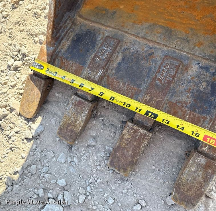 image for item DM5618 2016 Case CX80C mini excavator