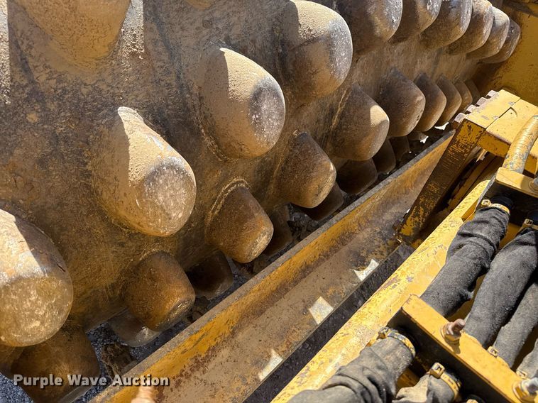 image for item DM5619 2008 Caterpillar CP76 single drum vibratory roller