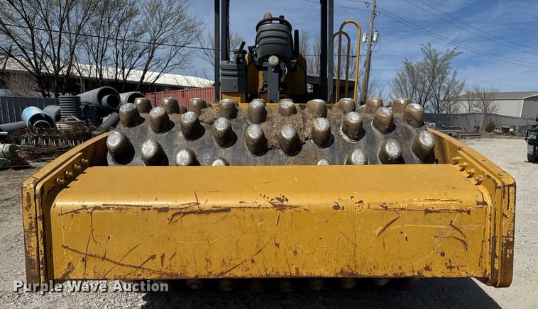 image for item DM5619 2008 Caterpillar CP76 single drum vibratory roller