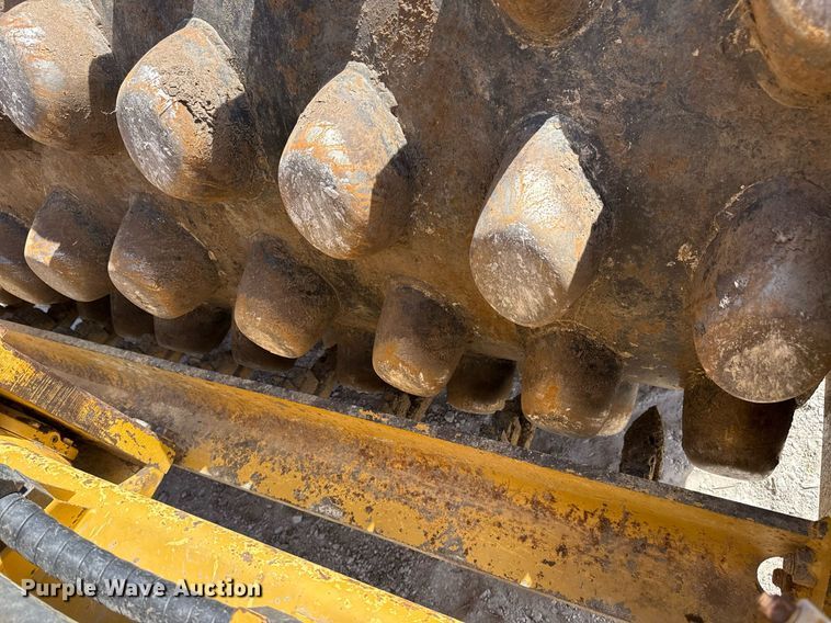 image for item DM5619 2008 Caterpillar CP76 single drum vibratory roller