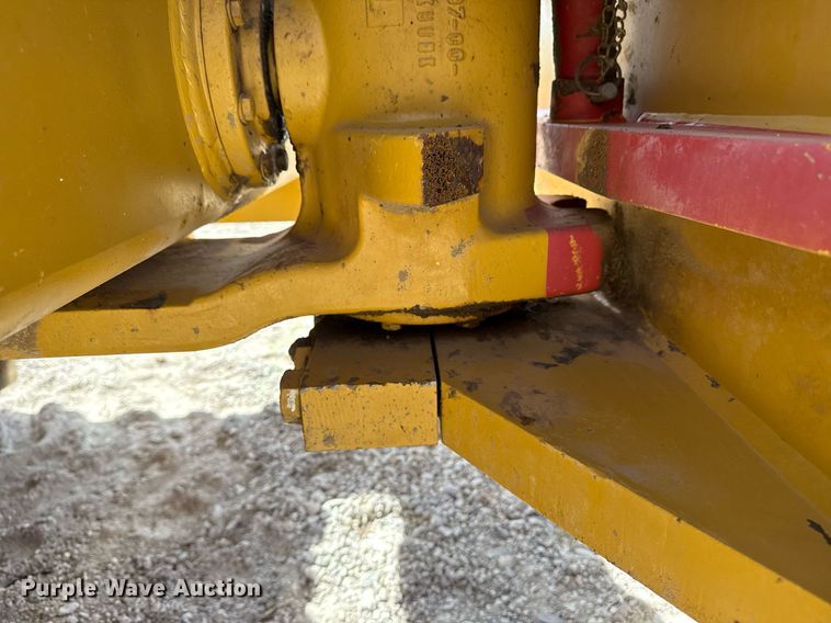 image for item DM5619 2008 Caterpillar CP76 single drum vibratory roller