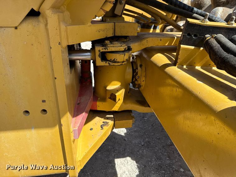image for item DM5619 2008 Caterpillar CP76 single drum vibratory roller
