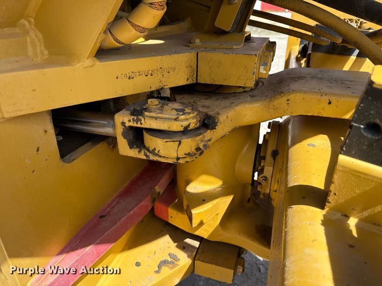 image for item DM5619 2008 Caterpillar CP76 single drum vibratory roller