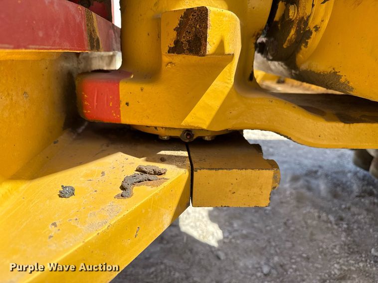 image for item DM5619 2008 Caterpillar CP76 single drum vibratory roller