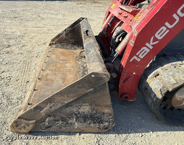image for item DM5621 2020 Takeuchi TL12V-2 tracked skid steer loader