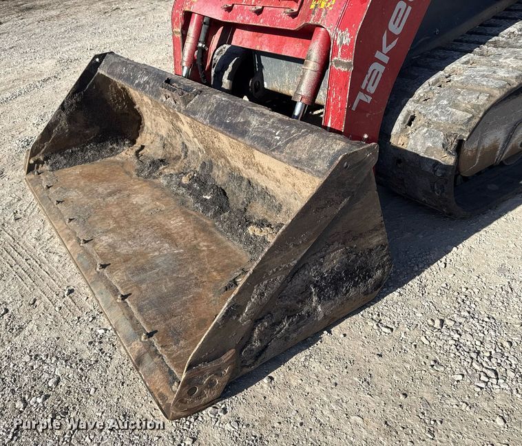 image for item DM5621 2020 Takeuchi TL12V-2 tracked skid steer loader