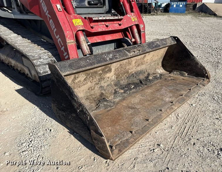image for item DM5621 2020 Takeuchi TL12V-2 tracked skid steer loader