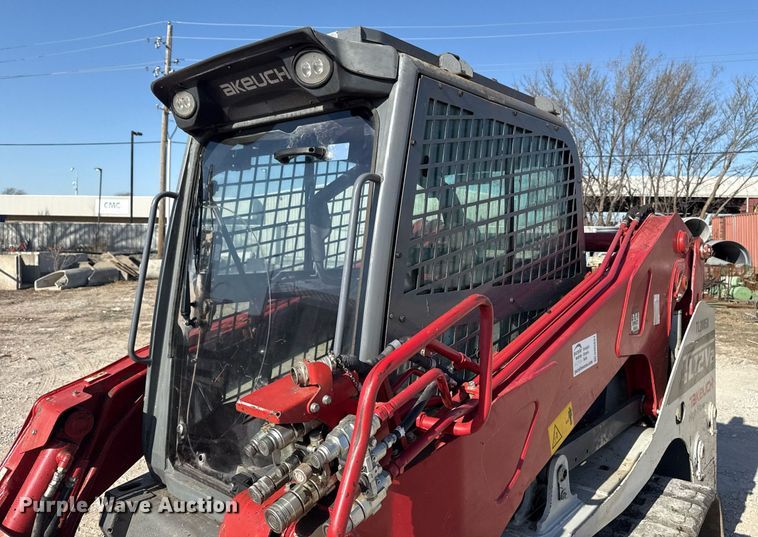 image for item DM5621 2020 Takeuchi TL12V-2 tracked skid steer loader
