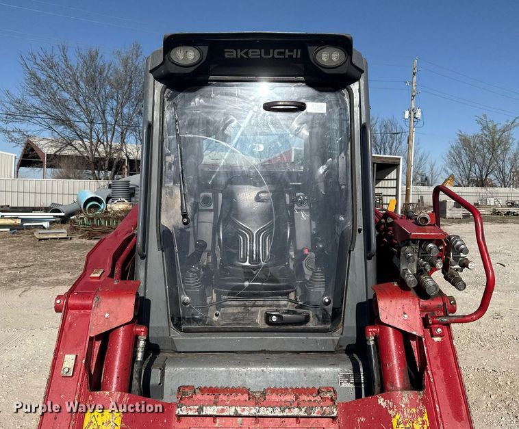 image for item DM5621 2020 Takeuchi TL12V-2 tracked skid steer loader