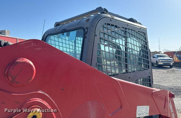 image for item DM5621 2020 Takeuchi TL12V-2 tracked skid steer loader