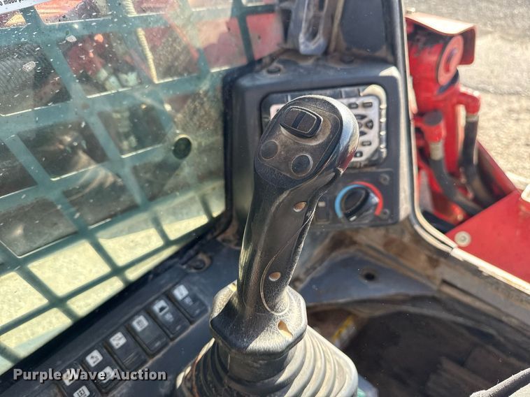 image for item DM5621 2020 Takeuchi TL12V-2 tracked skid steer loader