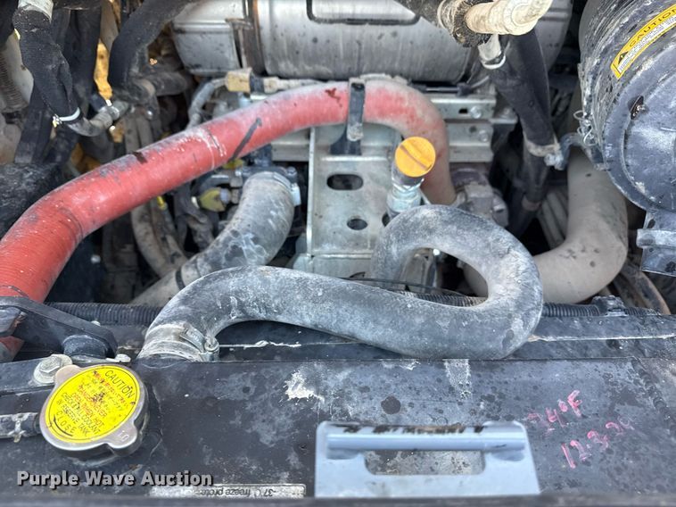 image for item DM5621 2020 Takeuchi TL12V-2 tracked skid steer loader