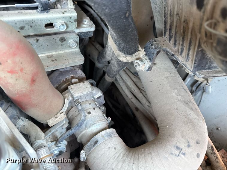 image for item DM5621 2020 Takeuchi TL12V-2 tracked skid steer loader