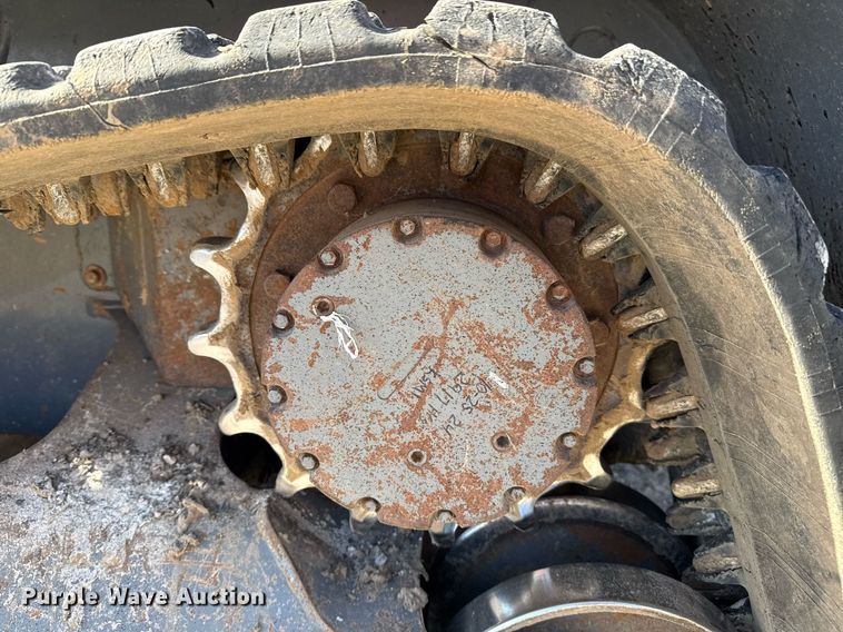 image for item DM5621 2020 Takeuchi TL12V-2 tracked skid steer loader