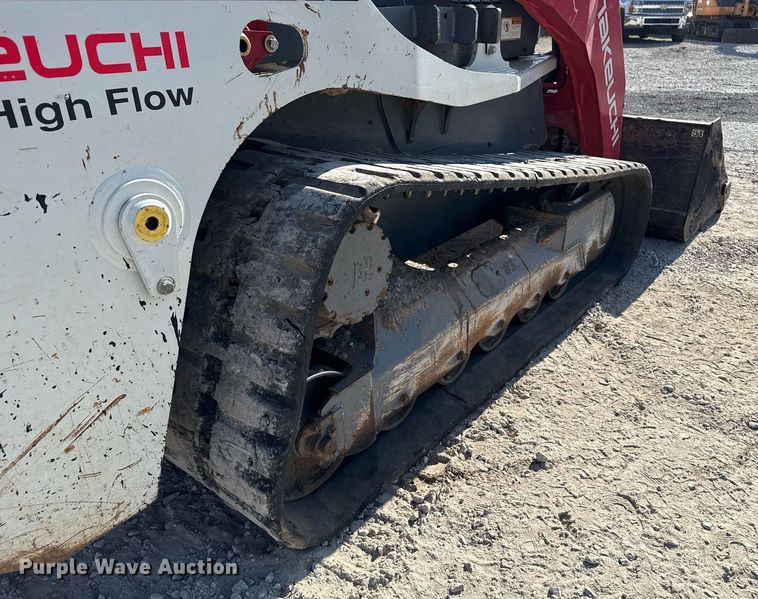 image for item DM5621 2020 Takeuchi TL12V-2 tracked skid steer loader