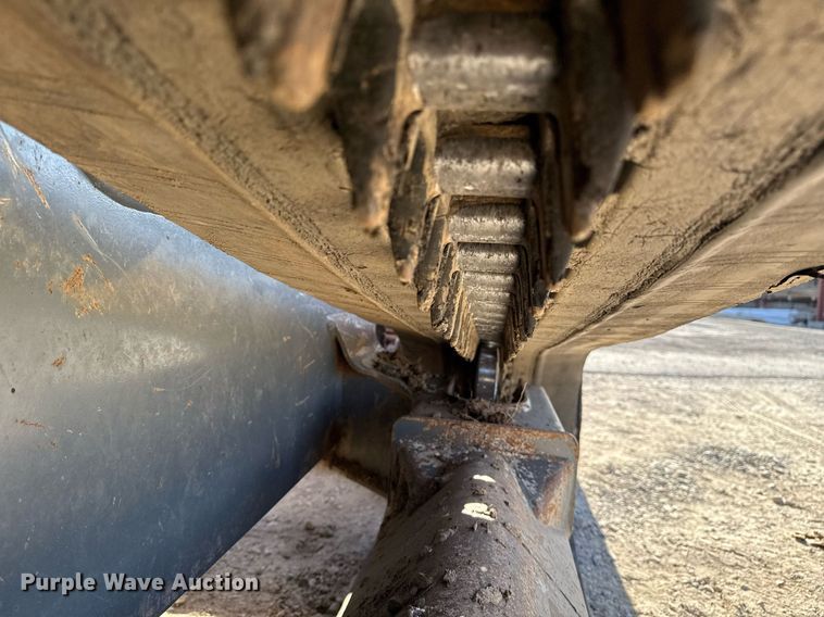 image for item DM5621 2020 Takeuchi TL12V-2 tracked skid steer loader