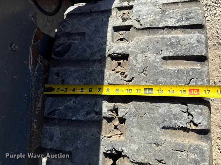 image for item DM5621 2020 Takeuchi TL12V-2 tracked skid steer loader