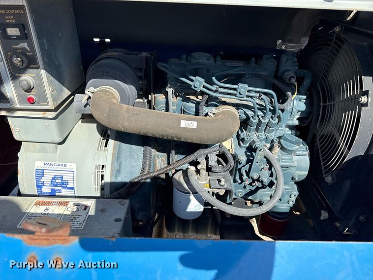 image for item DM5622 2010 Genie TML-4000 light plant