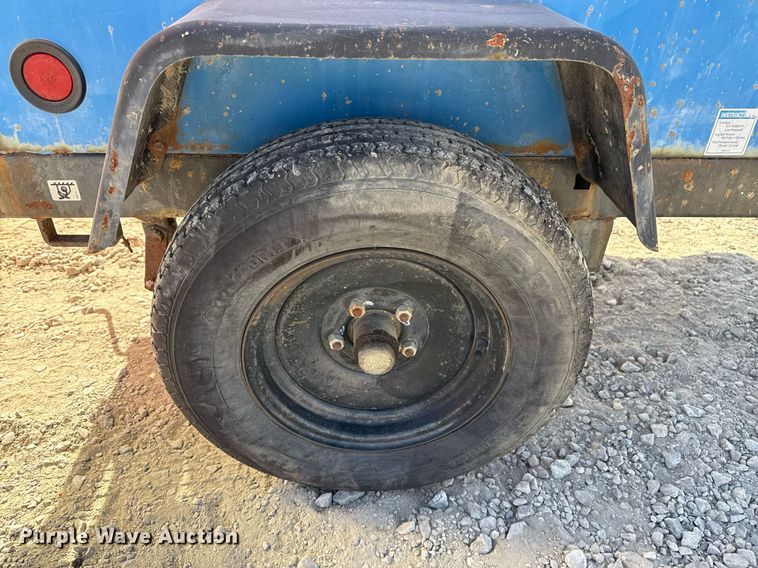 image for item DM5622 2010 Genie TML-4000 light plant