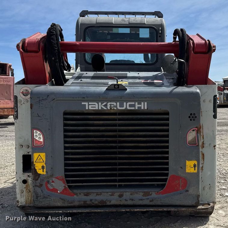 image for item DM5629 2019 Takeuchi TL12V-2 tracked skid steer loader