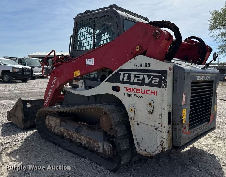 image for item DM5629 2019 Takeuchi TL12V-2 tracked skid steer loader