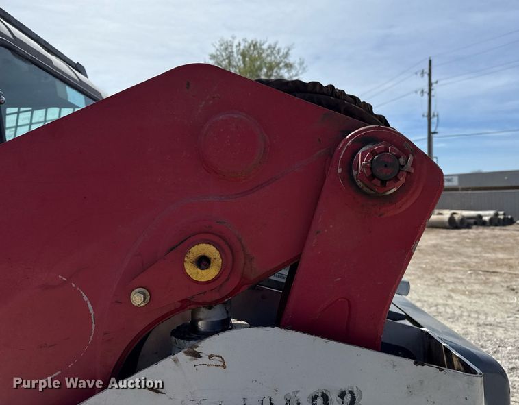 image for item DM5629 2019 Takeuchi TL12V-2 tracked skid steer loader