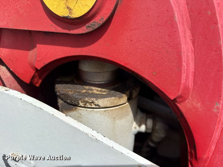 image for item DM5629 2019 Takeuchi TL12V-2 tracked skid steer loader