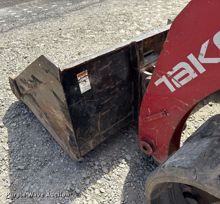 image for item DM5629 2019 Takeuchi TL12V-2 tracked skid steer loader