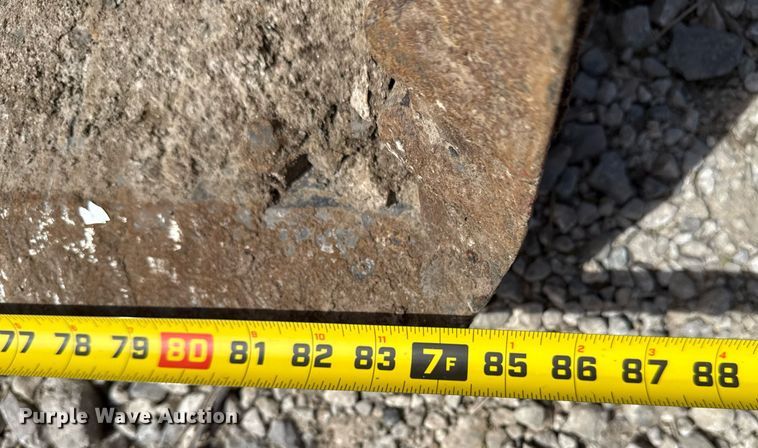 image for item DM5629 2019 Takeuchi TL12V-2 tracked skid steer loader