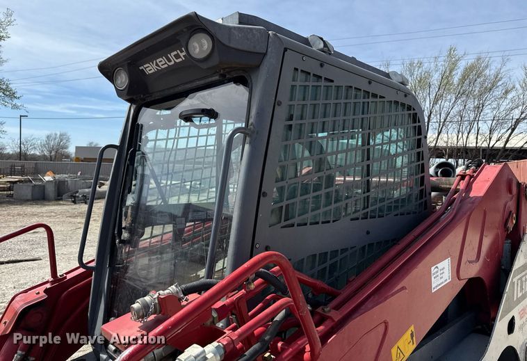 image for item DM5629 2019 Takeuchi TL12V-2 tracked skid steer loader