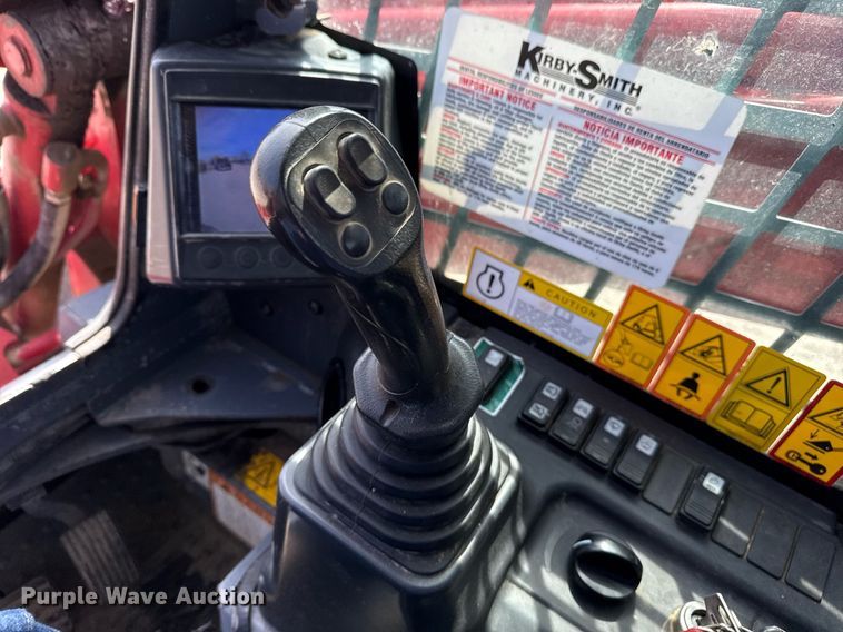 image for item DM5629 2019 Takeuchi TL12V-2 tracked skid steer loader