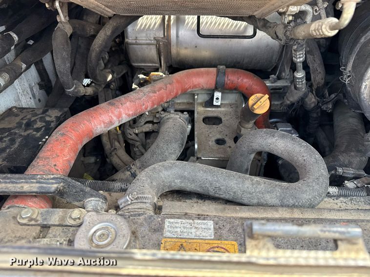 image for item DM5629 2019 Takeuchi TL12V-2 tracked skid steer loader