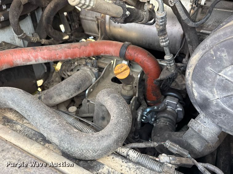 image for item DM5629 2019 Takeuchi TL12V-2 tracked skid steer loader