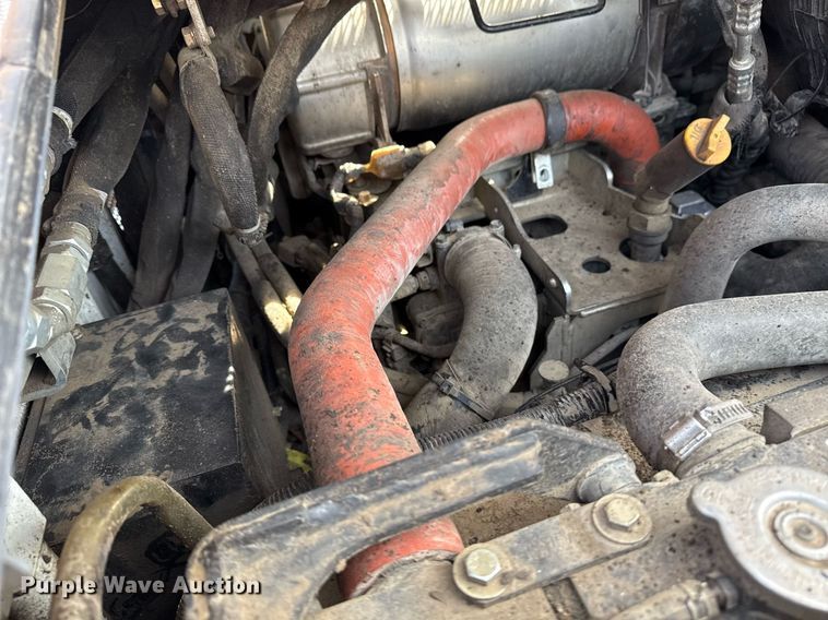 image for item DM5629 2019 Takeuchi TL12V-2 tracked skid steer loader