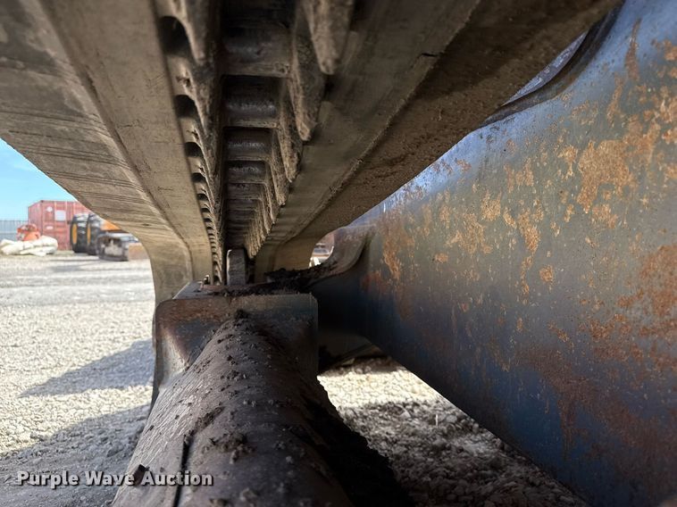 image for item DM5629 2019 Takeuchi TL12V-2 tracked skid steer loader