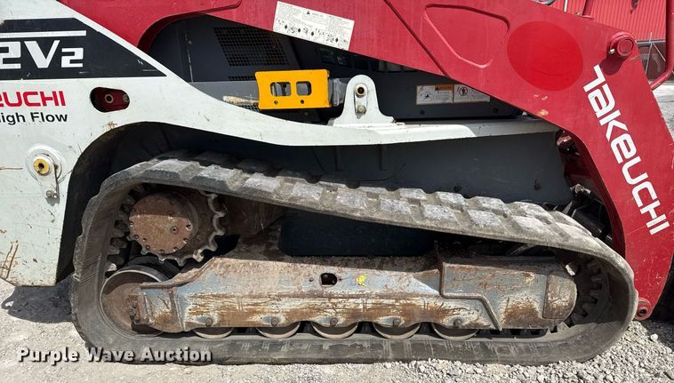 image for item DM5629 2019 Takeuchi TL12V-2 tracked skid steer loader