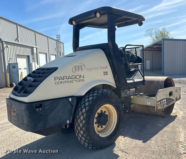 image for item DM5637 2006 Ingersoll Rand SD-77DX TF single drum vibratory roller