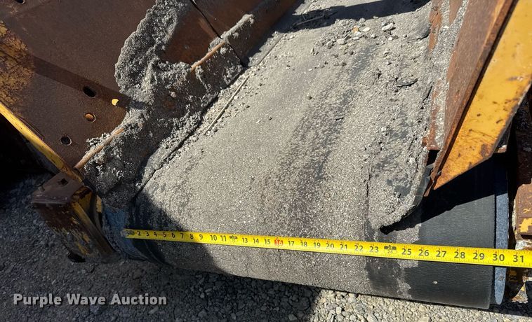 image for item DM5640 Blaw-Knox RW-195H road widener