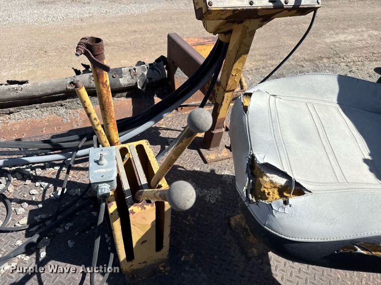 image for item DM5640 Blaw-Knox RW-195H road widener