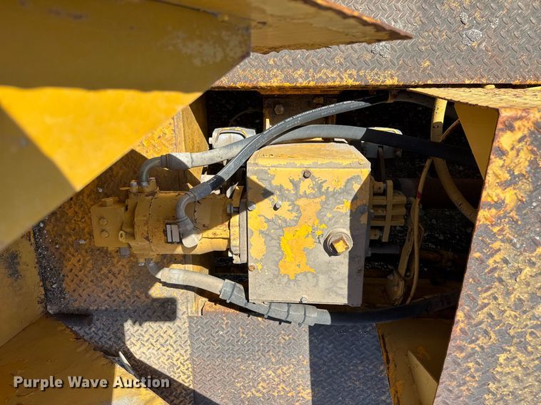 image for item DM5640 Blaw-Knox RW-195H road widener