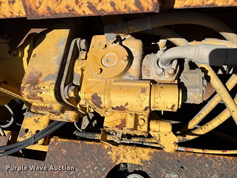 image for item DM5640 Blaw-Knox RW-195H road widener