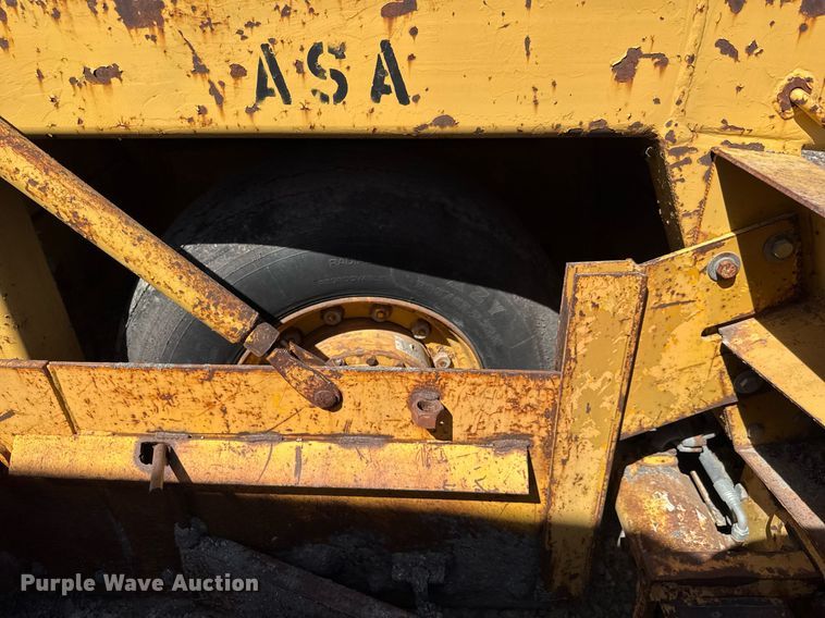 image for item DM5640 Blaw-Knox RW-195H road widener