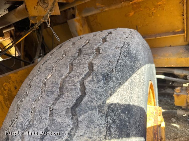 image for item DM5640 Blaw-Knox RW-195H road widener