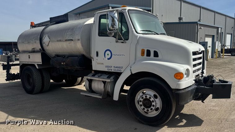 image for item DM5641 2007 Sterling L7500 oil distributor truck