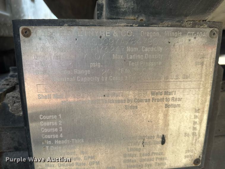 image for item DM5641 2007 Sterling L7500 oil distributor truck