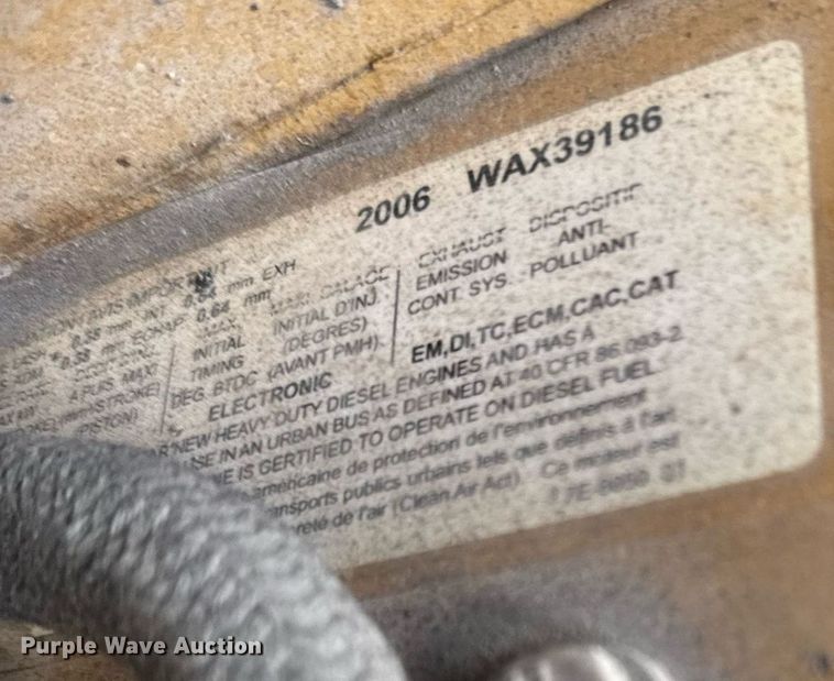 image for item DM5641 2007 Sterling L7500 oil distributor truck